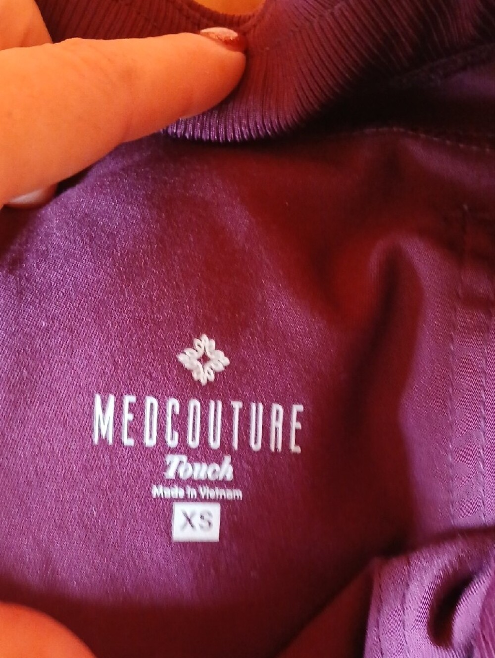 XS Womens Med Couture Scrub Set. - Picture 5 of 8